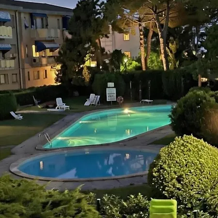 With Pool In Cavalino Jesolo