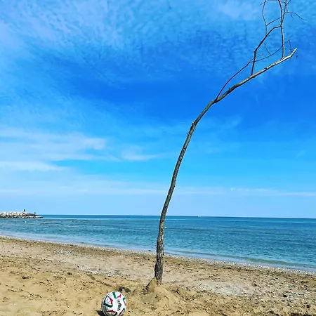 Apartament With Pool In Cavalino Jesolo *